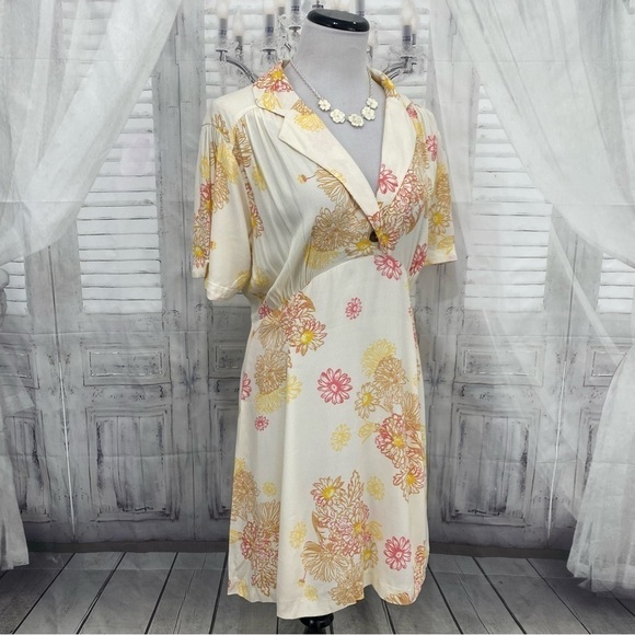 Free People Size Small Hawaii Mini Dress Swing Skirt V Neck Short Sleeve Pockets - Picture 9 of 14